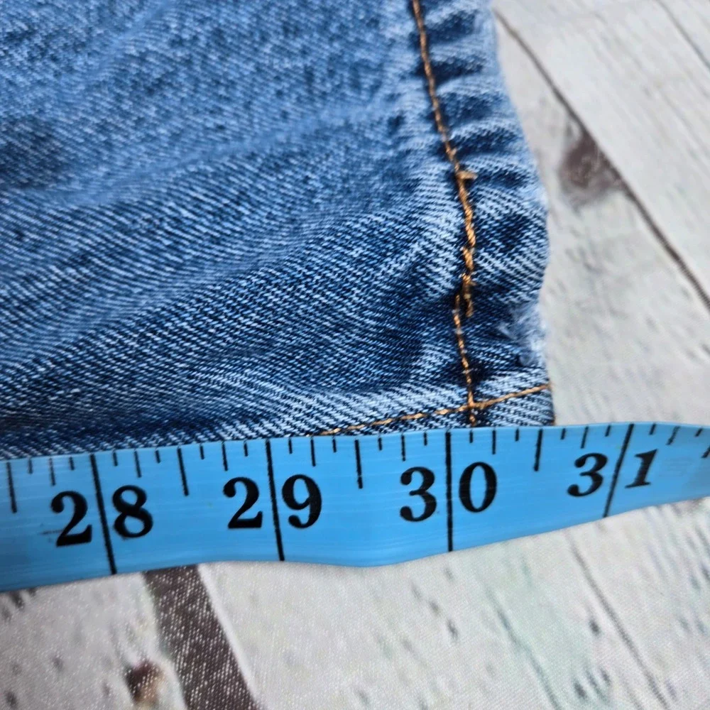 Levis 550 Relaxed Fit Tapered Leg Blue Denim Jeans Mens 32x32 Medium‎ Wash